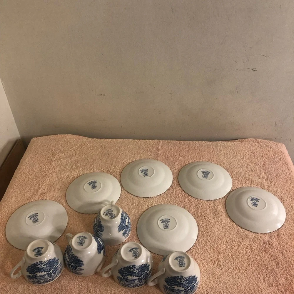 Vintage Lochs of Scotland Royal Warwick 5 Tea Cups & 6 Saucers Loch Duich & Dich